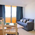 2 Pers Au Lavandou, Près Plage, Parking, Ménage Inclus - Fr-1-251-78 Appartement *