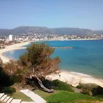 2 Pers Au Lavandou, Pres Plage, Parking, Menage Inclus - Fr-1-251-78 Lägenhet Le Lavandou