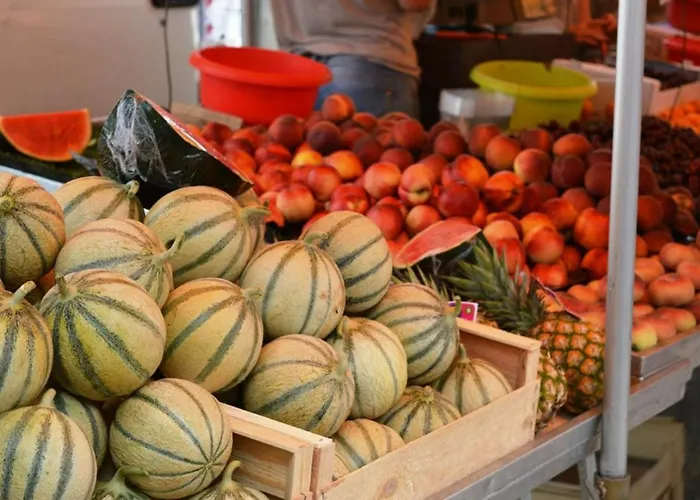 2 Pers Au Lavandou, Pres Plage, Parking, Menage Inclus - Fr-1-251-78 * 르 라방두