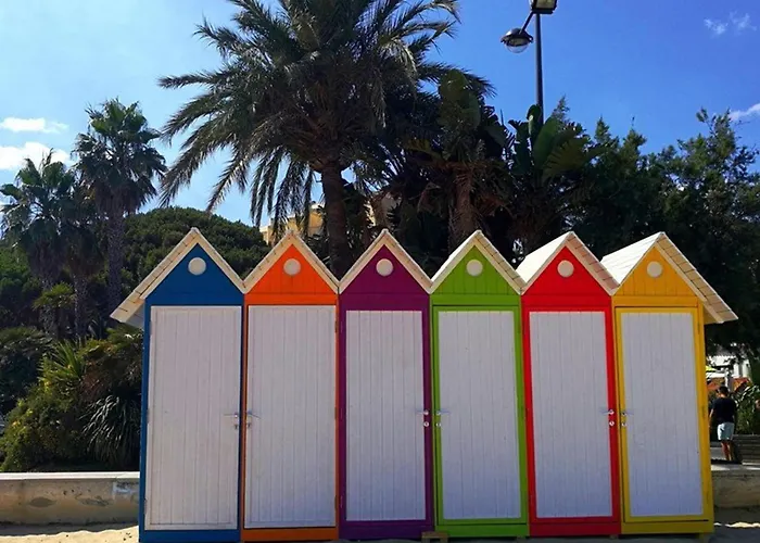 Daire 2 Pers Au Lavandou, Pres Plage, Parking, Menage Inclus - Fr-1-251-78 *